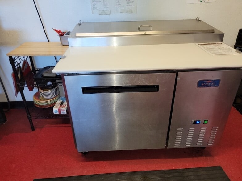 More Photos Of 14724 Hornbrook rd, Hornbrook Restaurant For Sale