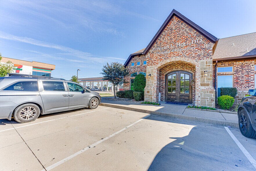 More Photos Of 1795 N 77 Hwy, Waxahachie Medical For Lease
