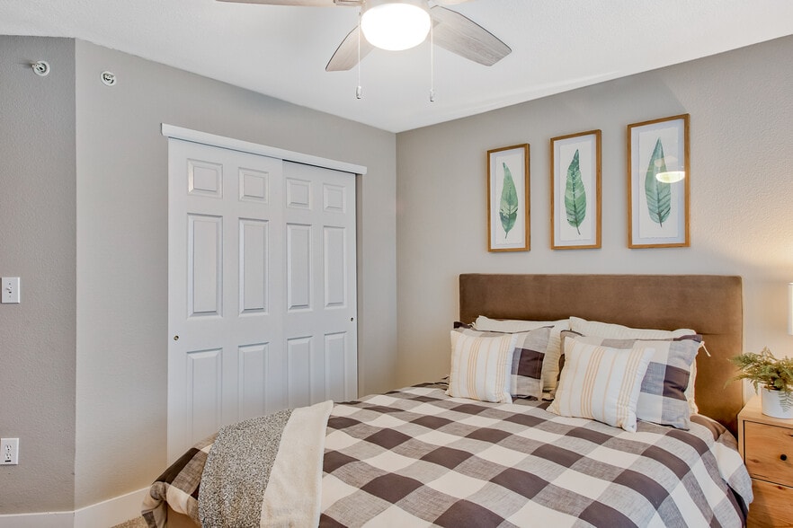 More Photos Of 400 Legends Terrace Dr, Eureka Apartments For Sale