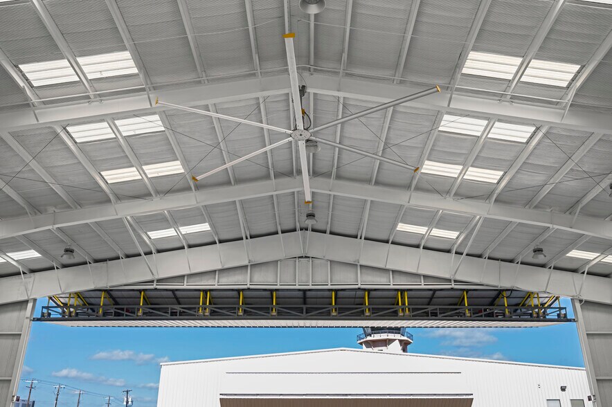 More Photos Of 1434 Airport Blvd, Mesquite Specialty For Sale