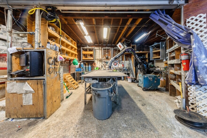 More Photos Of 138-27 247th St, Rosedale Showroom For Sale