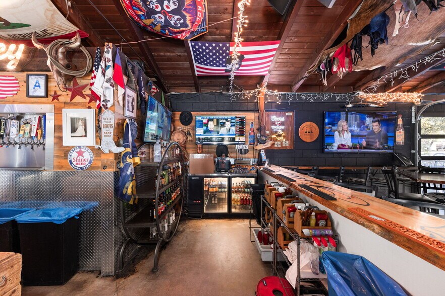 More Photos Of 10028 Foothill Blvd, Rancho Cucamonga Restaurant For Sale
