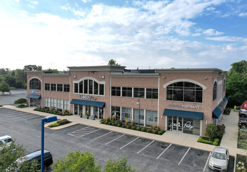 More Photos Of 2325 Pointe Pky, Carmel Medical For Lease