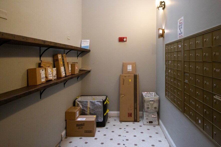 More Photos Of 11-15 Clinton St, Newark Apartments For Lease