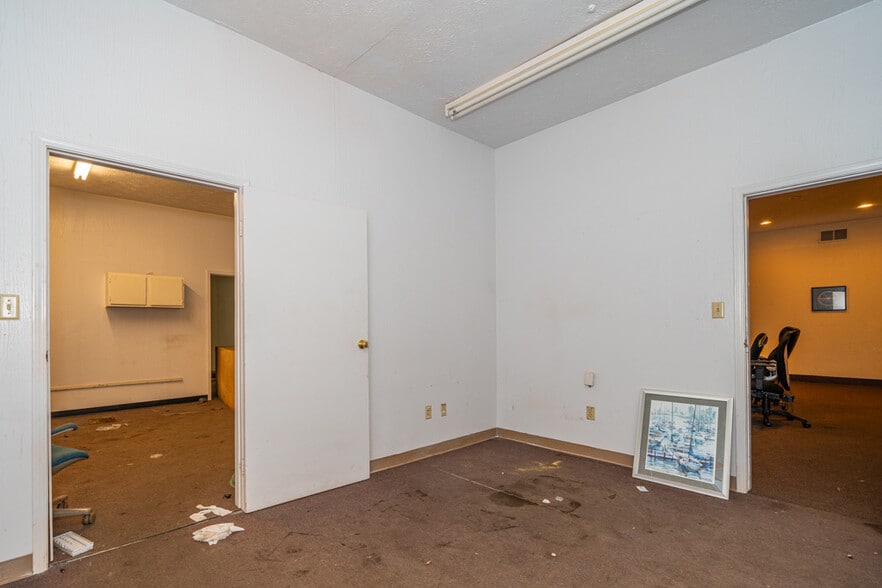 More Photos Of 3380 Successful Way, Dayton Office For Sale