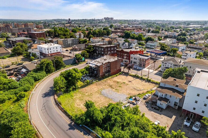 More Photos Of 439-449 E Main St, Bridgeport Land For Sale