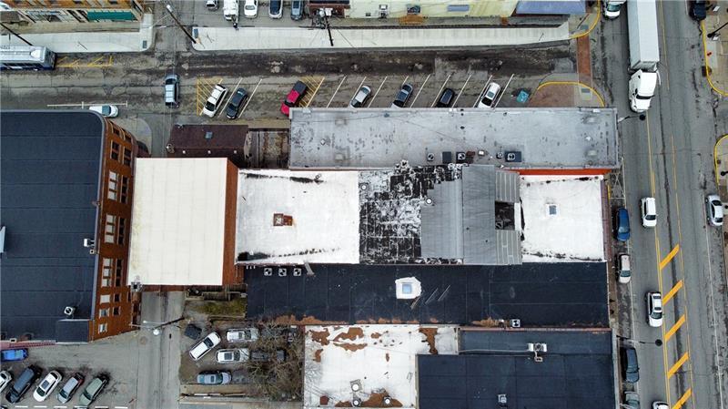 More Photos Of 118 N Main St, Butler Restaurant For Sale