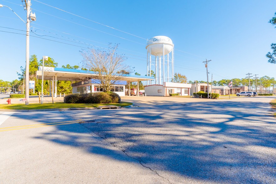 More Photos Of 3600 Gautier Vancleave Rd, Gautier Auto Repair For Sale
