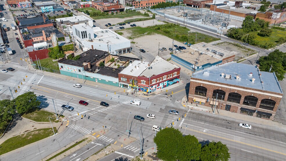 More Photos Of 2055 Gratiot Ave, Detroit Storefront Retail Office For Lease