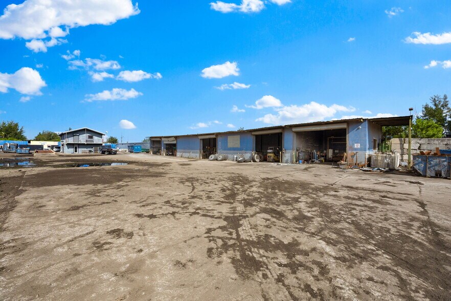 More Photos Of 12705 Cairo Ln, Opa-locka Warehouse For Sale