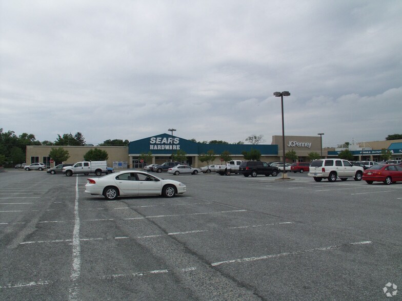 More Photos Of 1500 S Route 47, Rio Grande Storefront For Lease