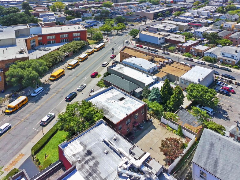 More Photos Of 72-41 Grand Ave, Flushing Medical For Lease