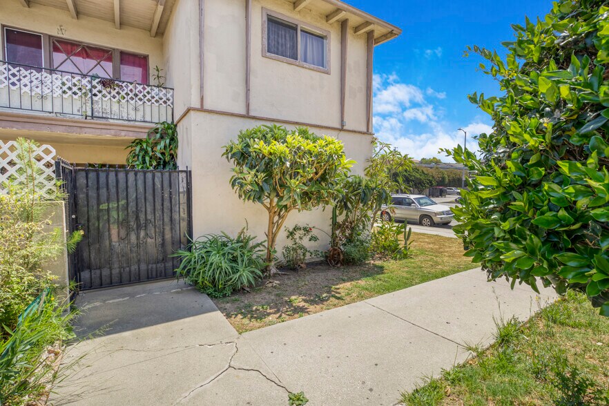 More Photos Of 1625 Lomita Blvd, Harbor City Apartments For Sale