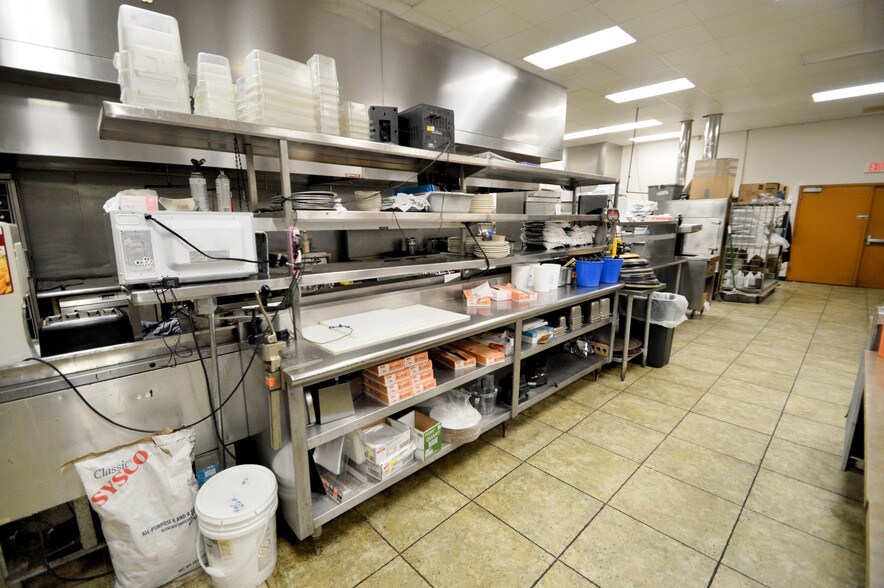 More Photos Of 204 Wolf River Dr, Fremont Marina For Sale