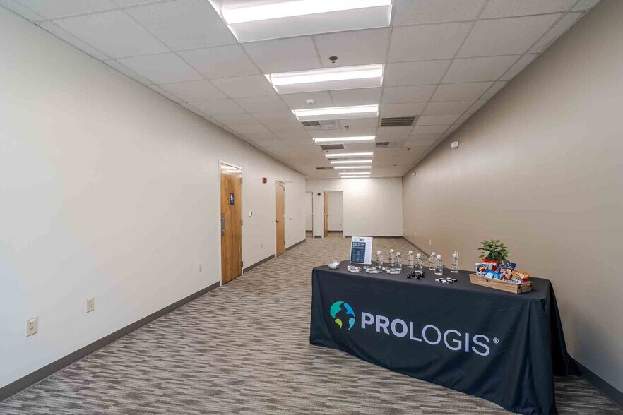 More Photos Of 324 Park Knoll Dr, Morrisville Unknown For Lease