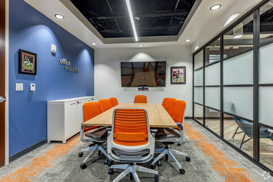 More Photos Of 1901 Ulmerton Rd, Clearwater Coworking Space