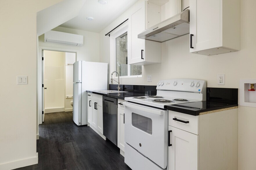 More Photos Of 6880 Pasado Rd, Isla Vista Apartments For Sale