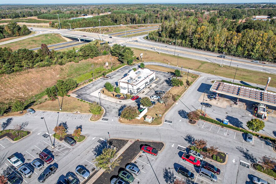 More Photos Of 1530 Hwy 16, Griffin Restaurant For Lease