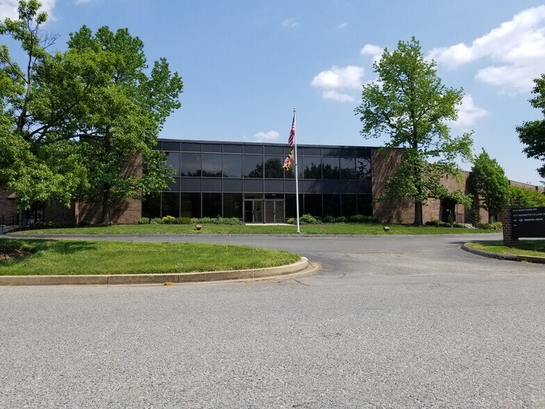 More Photos Of 115 S Lynchburg St, Chestertown Unknown For Lease