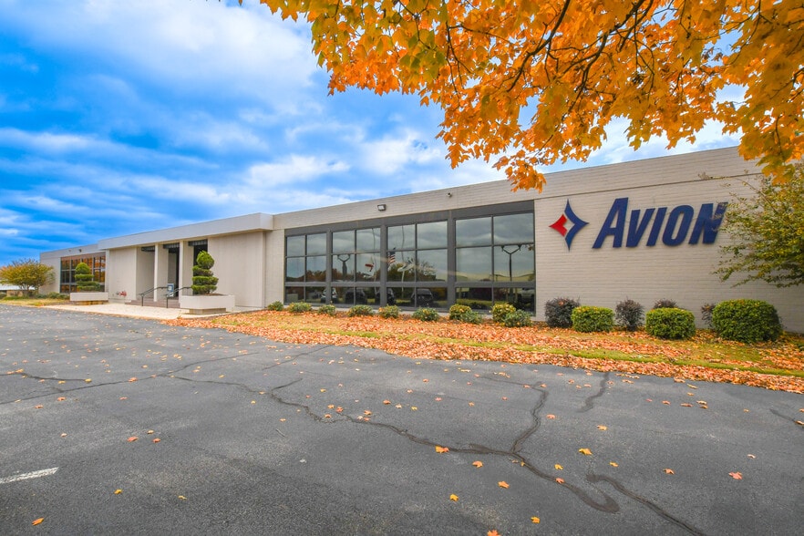 Primary Photo Of 4905 Research Dr, Huntsville Office For Lease