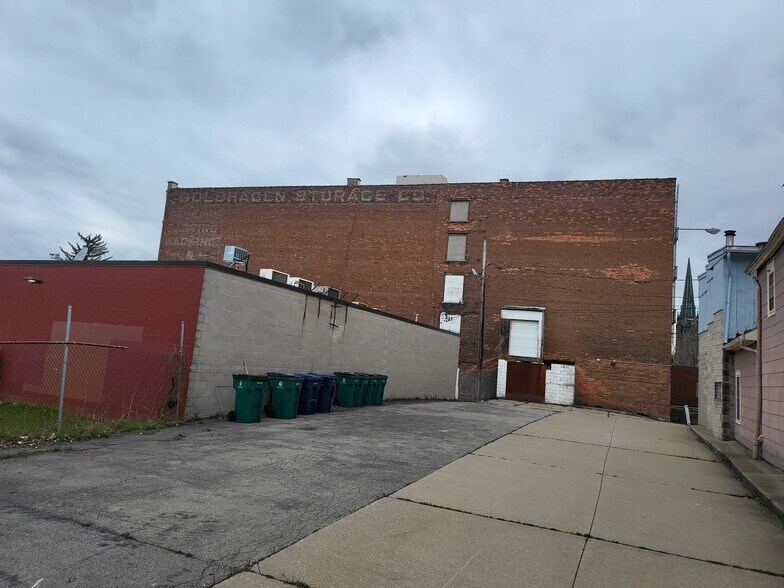 More Photos Of 185 Grant St, Buffalo Self Storage For Sale