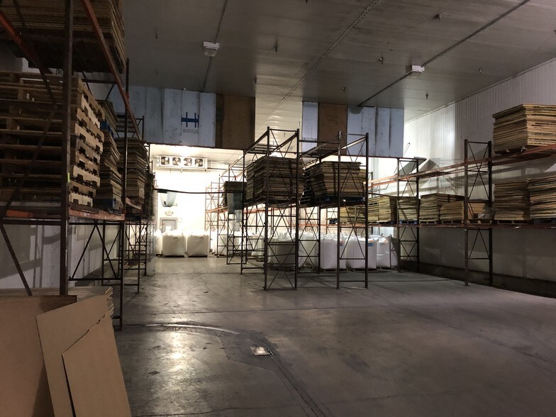 More Photos Of 4714 NE 24th Ave, Amarillo Warehouse For Lease