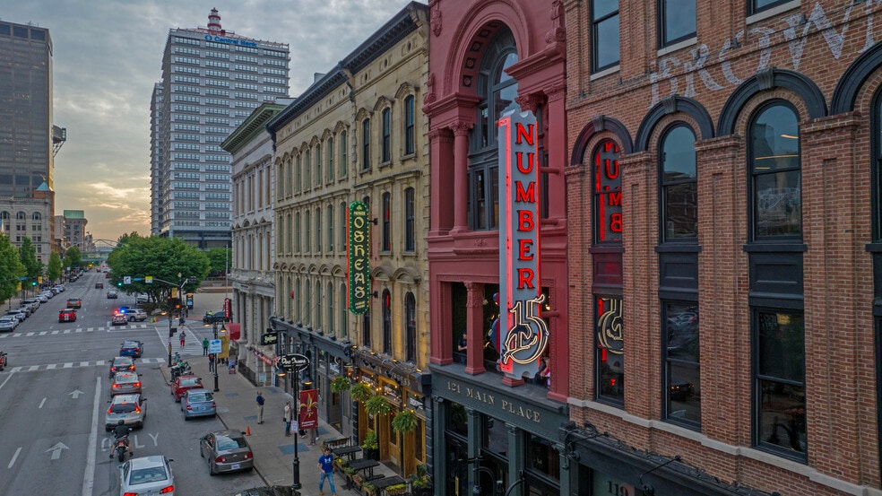 More Photos Of 121 W Main St, Louisville Storefront Retail Office For Lease