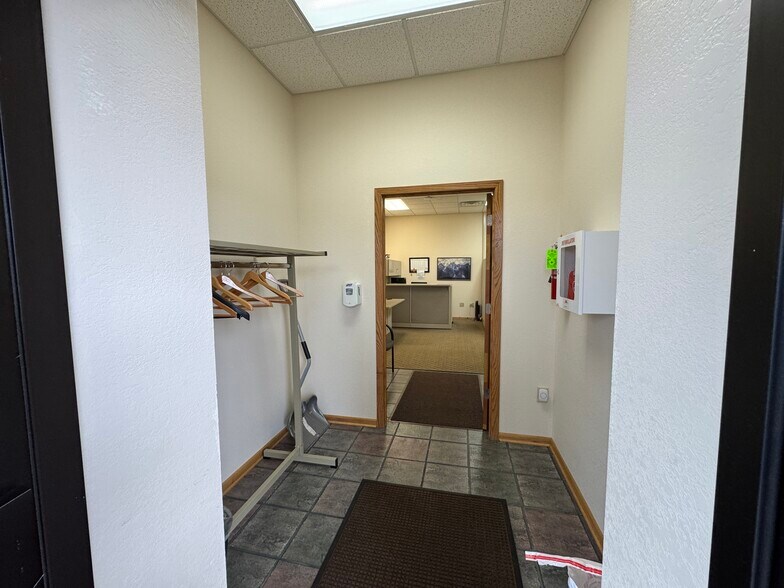 More Photos Of 300 S Pelham St, Rhinelander Office For Sale