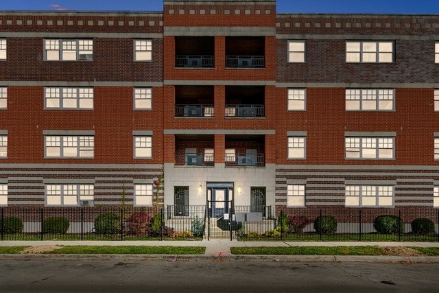 More Photos Of 6156 S Kenwood Ave, Chicago Apartments For Sale