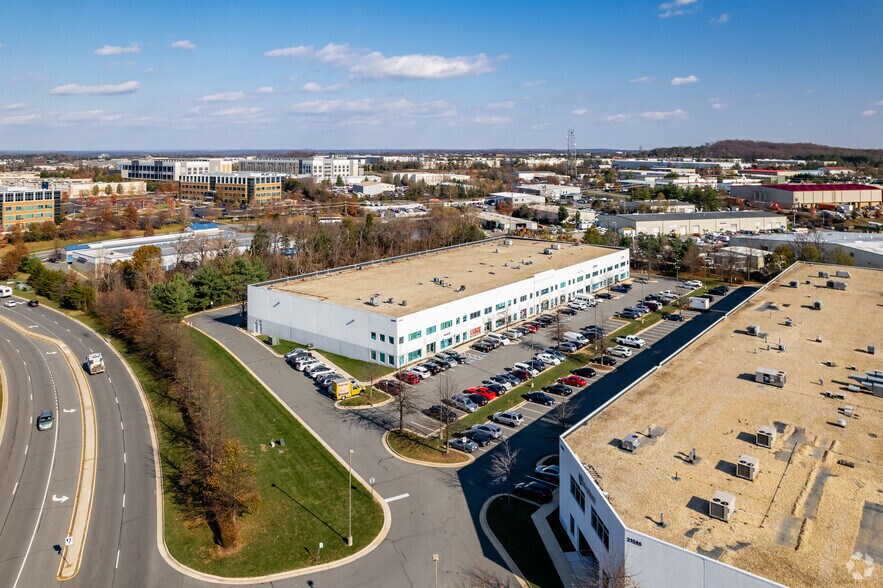 More Photos Of 21580 Atlantic Blvd, Sterling Warehouse For Lease