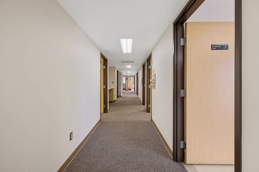 More Photos Of 561 N Alta Ave, Dinuba Medical For Lease