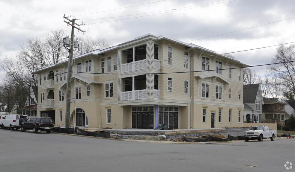 Primary Photo Of 901 Glyndon St SE, Vienna Office For Lease