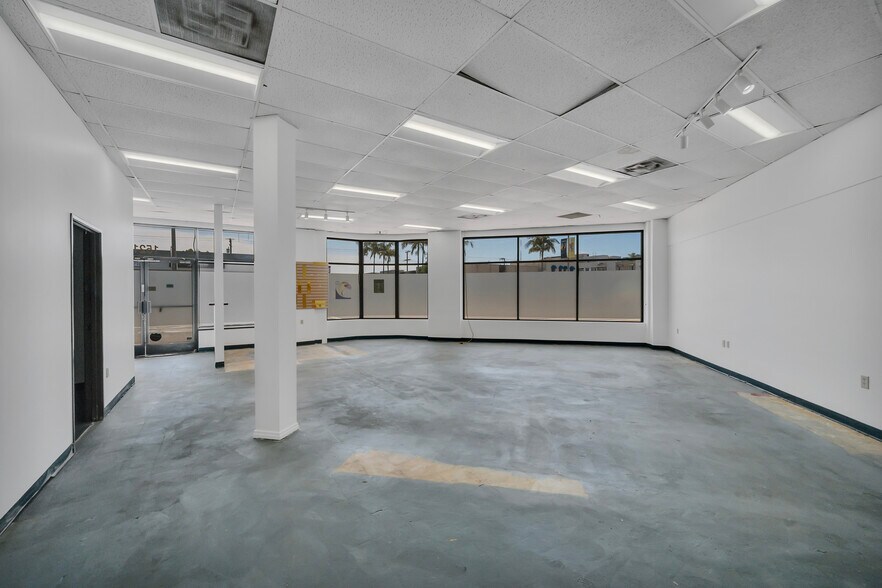 More Photos Of 1501-1521 Cabrillo Ave, Torrance Storefront For Lease