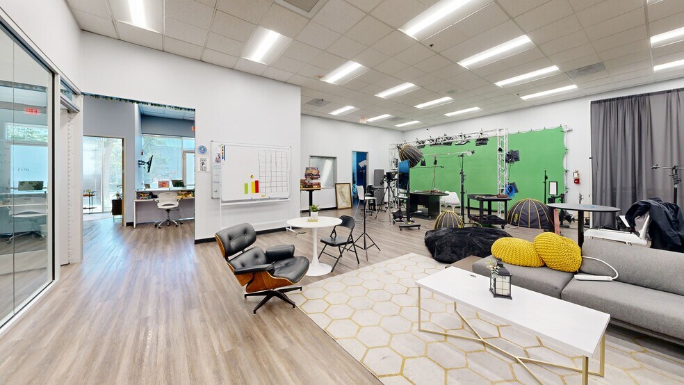 Primary Photo Of 4100 Jurupa St, Ontario Unknown For Lease