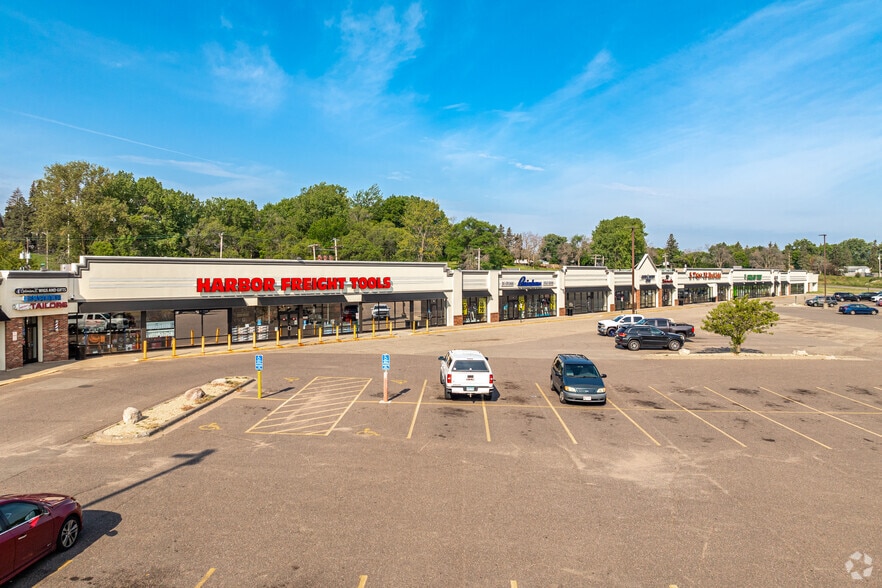 More Photos Of 1201 Robert St S, West Saint Paul Unknown For Lease