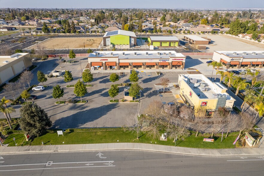More Photos Of 11102 Brimhall Rd, Bakersfield Fast Food For Sale