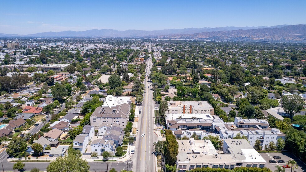 More Photos Of 4651 Cahuenga Blvd, North Hollywood Apartments For Sale