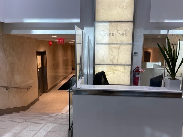 More Photos Of 104-110 E 40th St, New York Medical For Sale