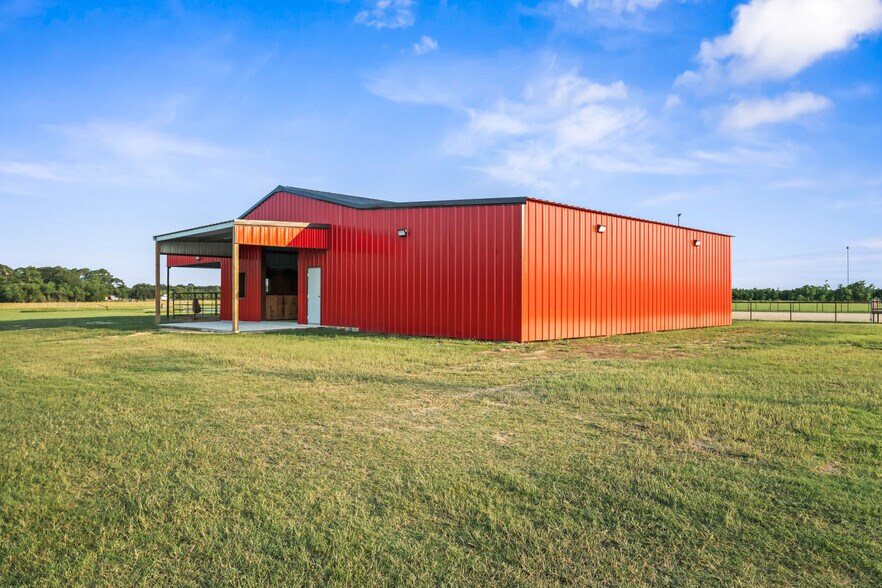 More Photos Of 1402 Eagle Ferry Rd, Anahuac Land For Sale