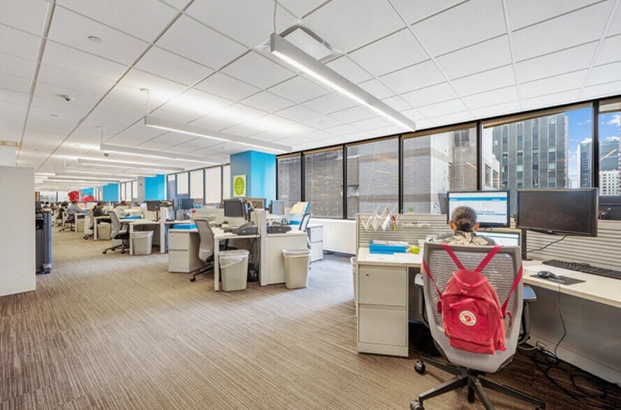 More Photos Of 622 Third Ave, New York Office For Lease