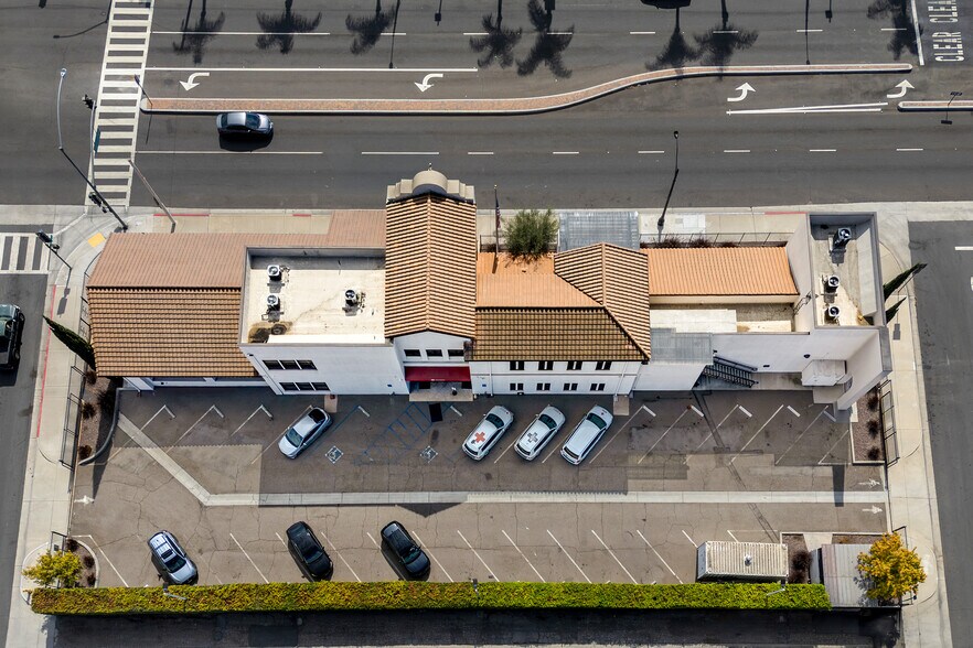 More Photos Of 2227 S Atlantic Blvd, Commerce Loft Creative Space For Lease