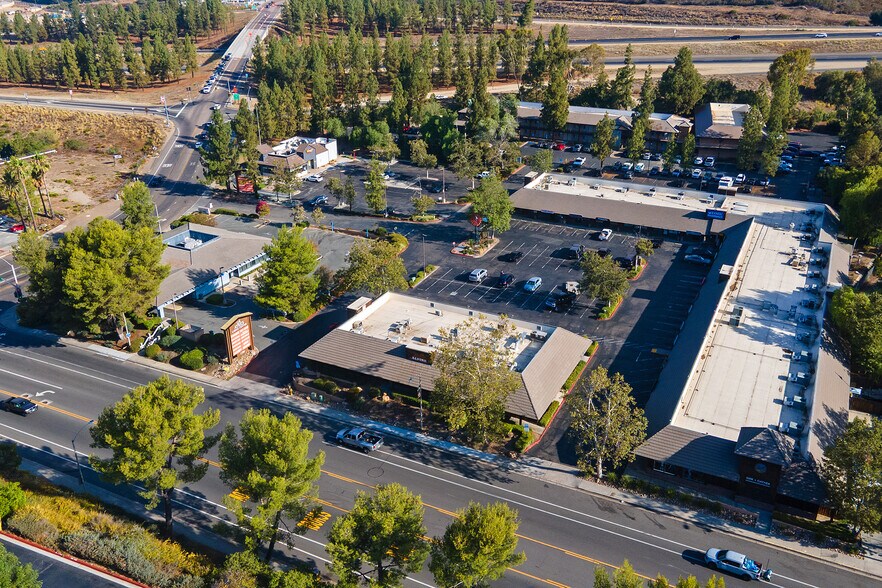 More Photos Of 1730 Alpine Blvd, Alpine General Retail For Lease
