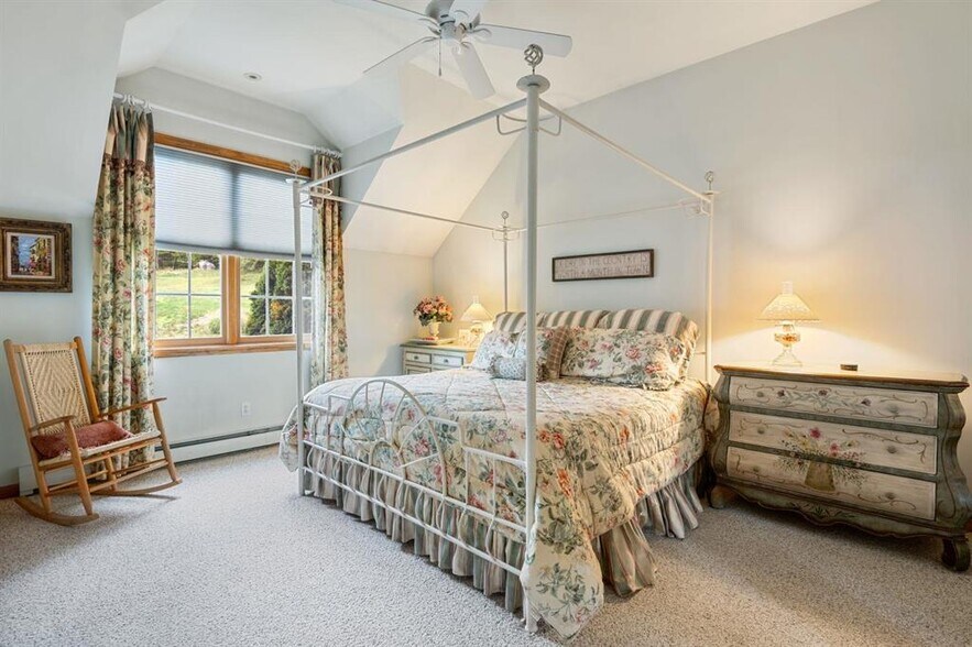 More Photos Of 251 Pratt Bridge Rd, Jamaica Specialty For Sale