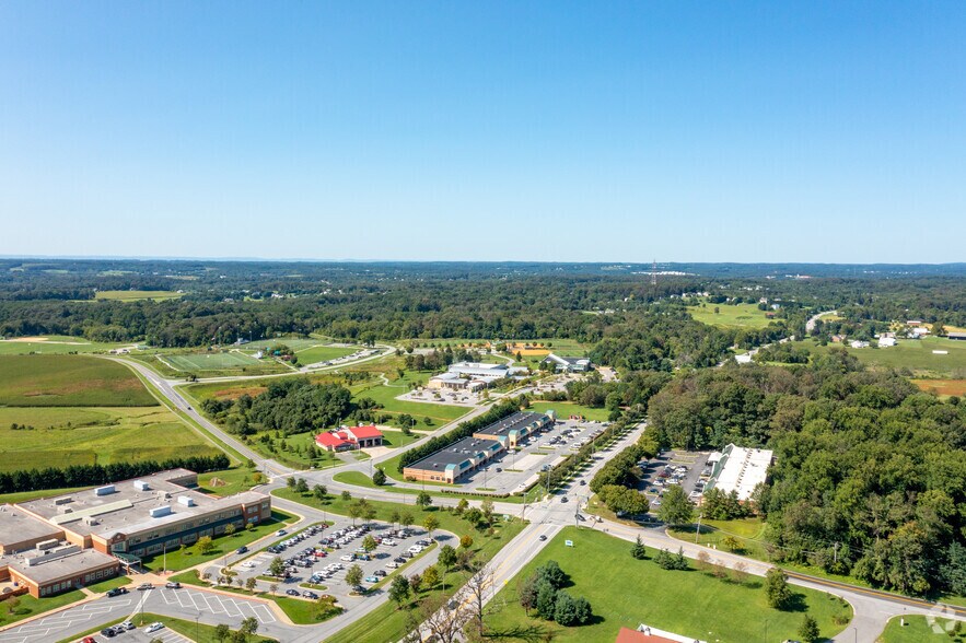 More Photos Of MD 97 @ Carrs Mill Rd, Glenwood Unknown For Lease