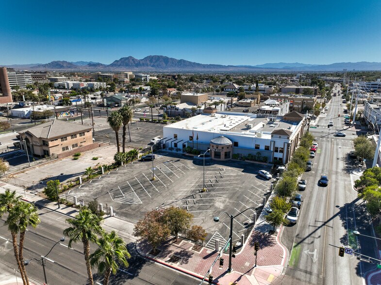 More Photos Of 730 Las Vegas Blvd S, Las Vegas General Retail For Lease