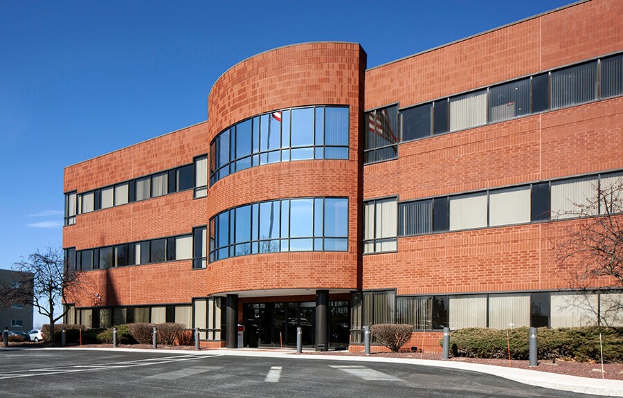 More Photos Of 4550 Lena Dr, Mechanicsburg Office For Lease