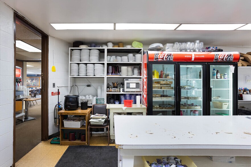 More Photos Of 400 Main St, White Pine Hotel For Sale