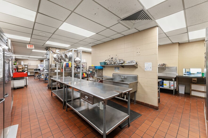 More Photos Of 120 David Wade Dr, Victoria Rehabilitation Center For Sale