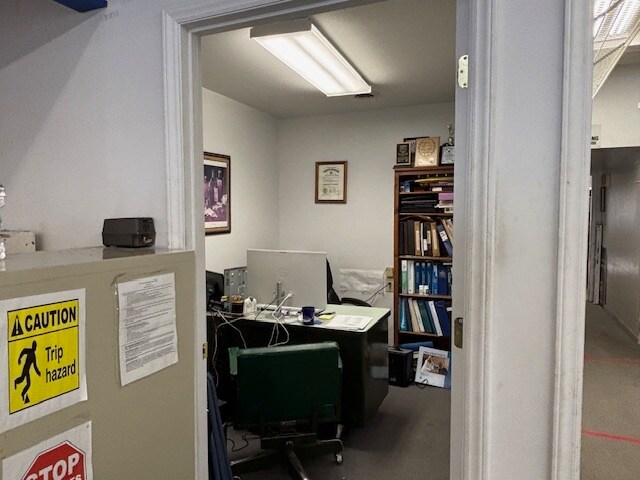 More Photos Of 714 New Bridge St, Jacksonville Storefront For Lease