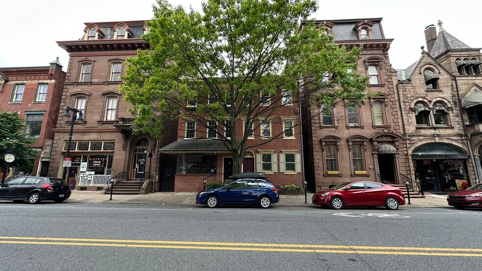 More Photos Of 28 N 3rd St, Easton Office Residential For Lease